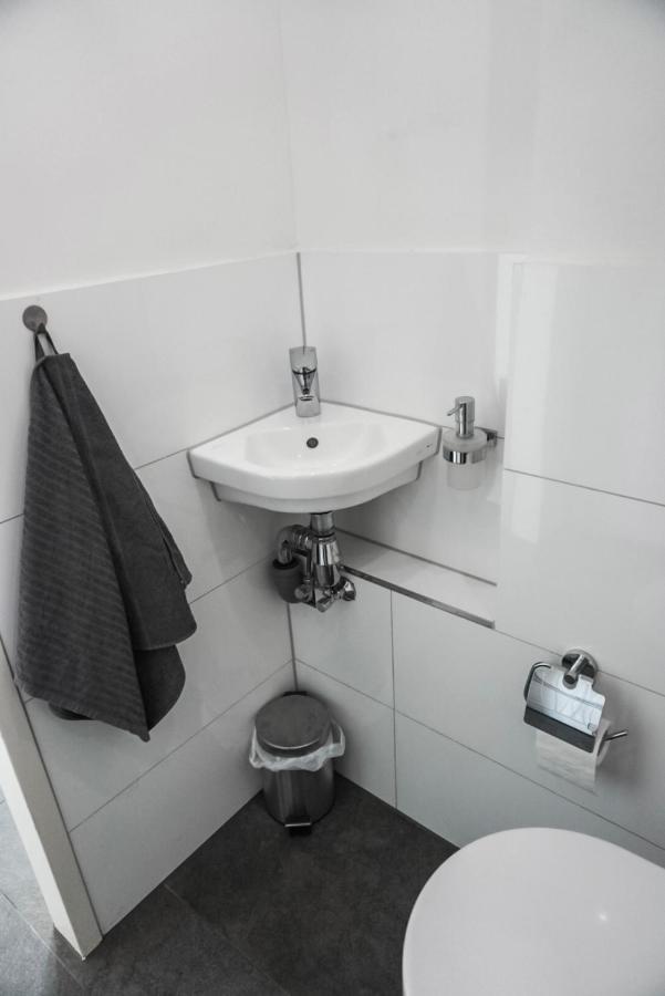 Neu Gebautes Apartment Mit Sonnenterasse In Der Naehe Vom Siebengebirge & Bonn Königswinter Extérieur photo
